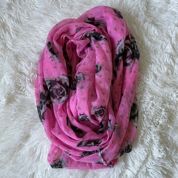 Pink Infinity Scarf - Picture 1 of 2